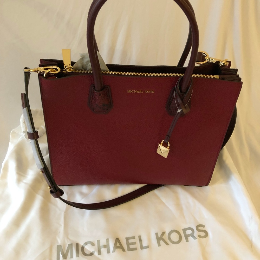 Micheal Kors Tote